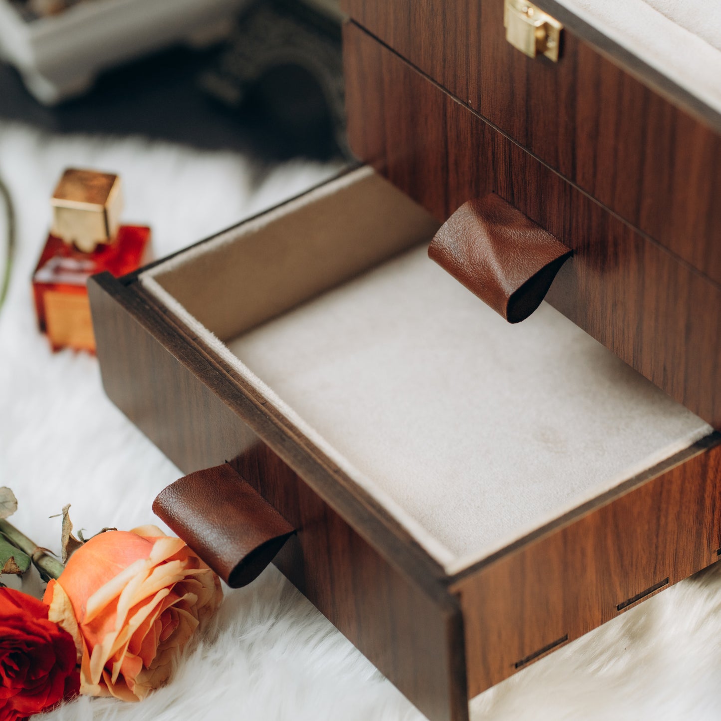 منظم اكسسوار ماري جولد كبير-3أدوار